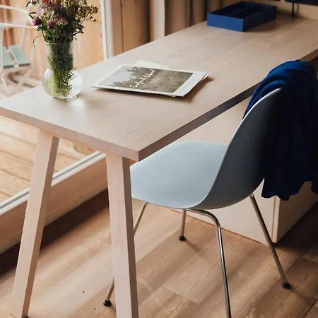 Am Πανσιόν 3*